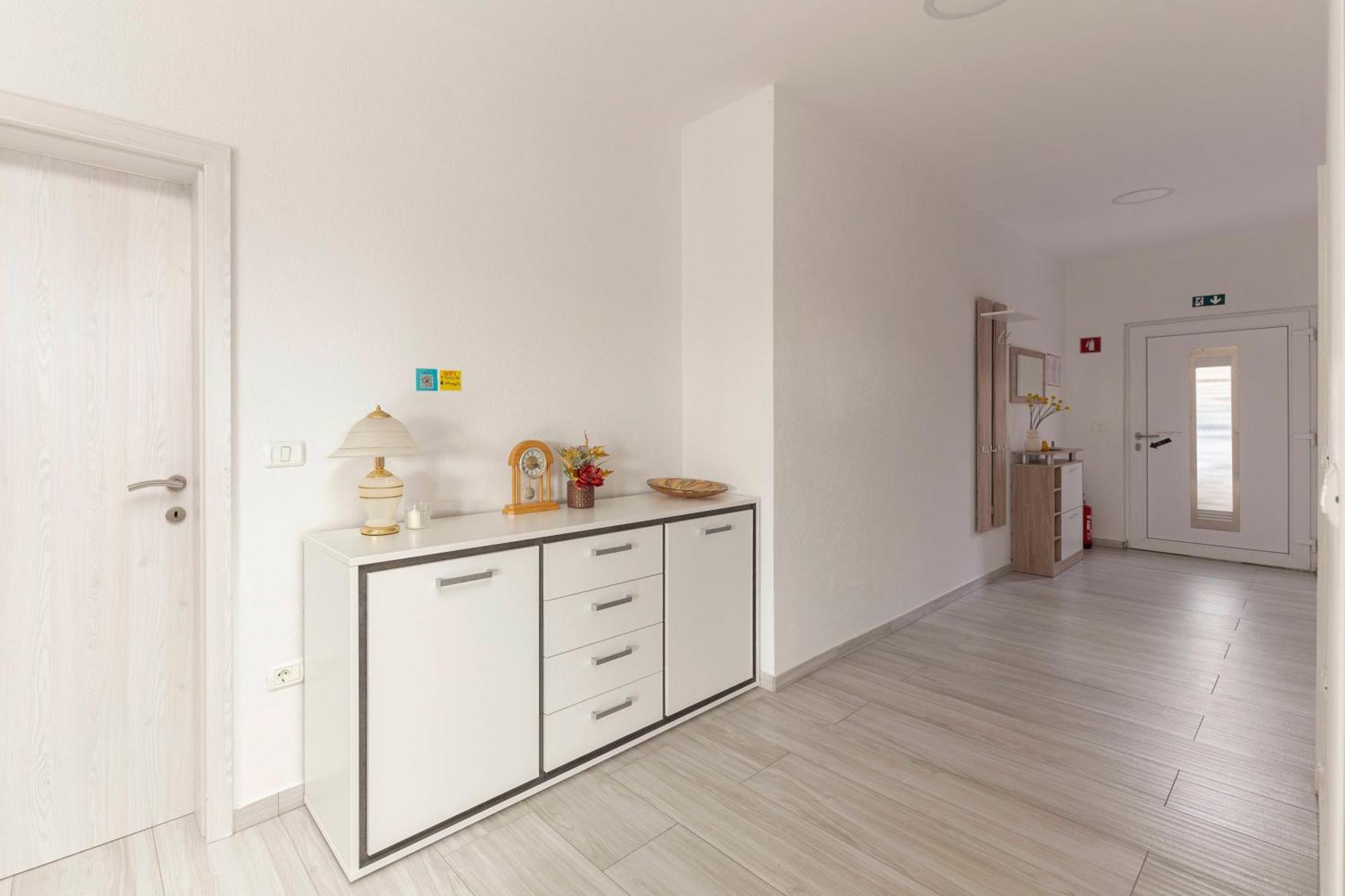 Apartma Zan Apartamento Šmarje Exterior foto